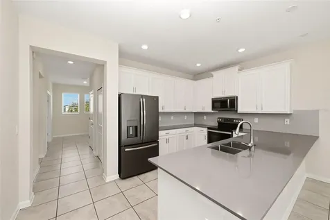 877 Ocean Course Avenue Davenport FL 33896