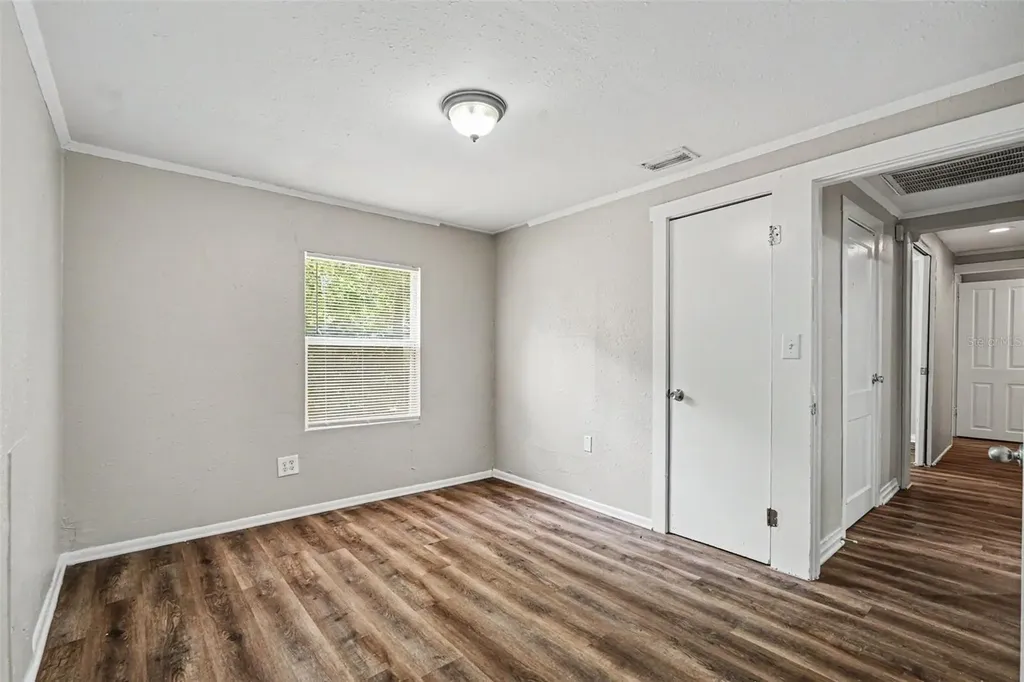 828 E 145th Avenue Tampa FL 33613