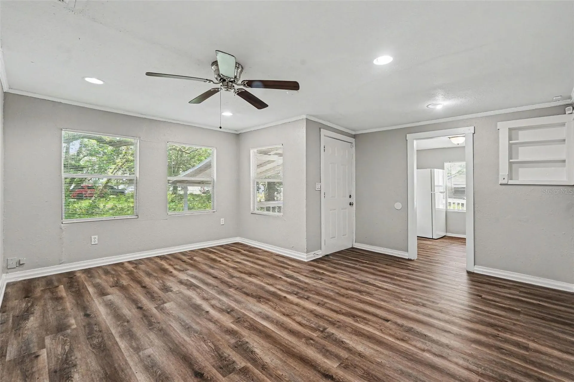 828 E 145th Avenue Tampa FL 33613