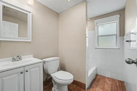 828 E 145th Avenue Tampa FL 33613