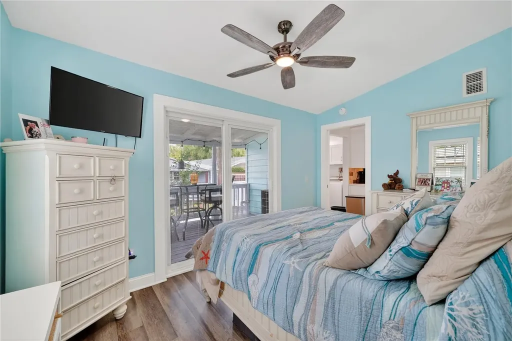 303 E North Street Tampa FL 33604