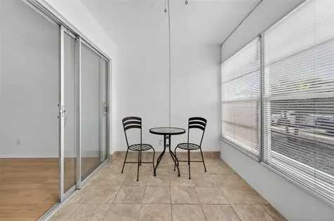 1221 Drew Street Clearwater FL 33755