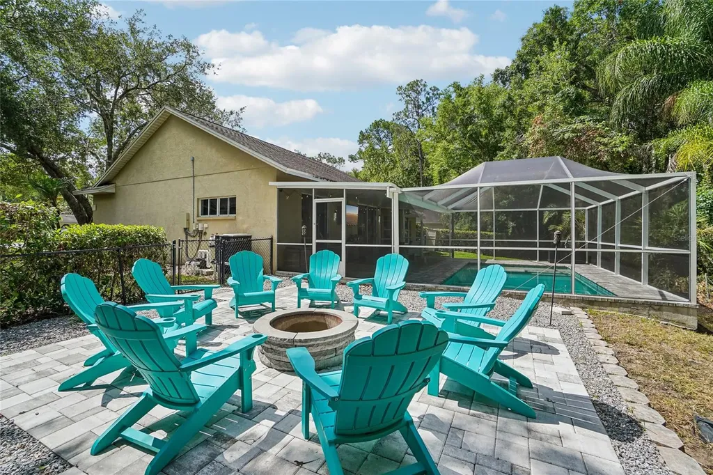 3319 Laurelwood Court Tarpon Springs FL 34688