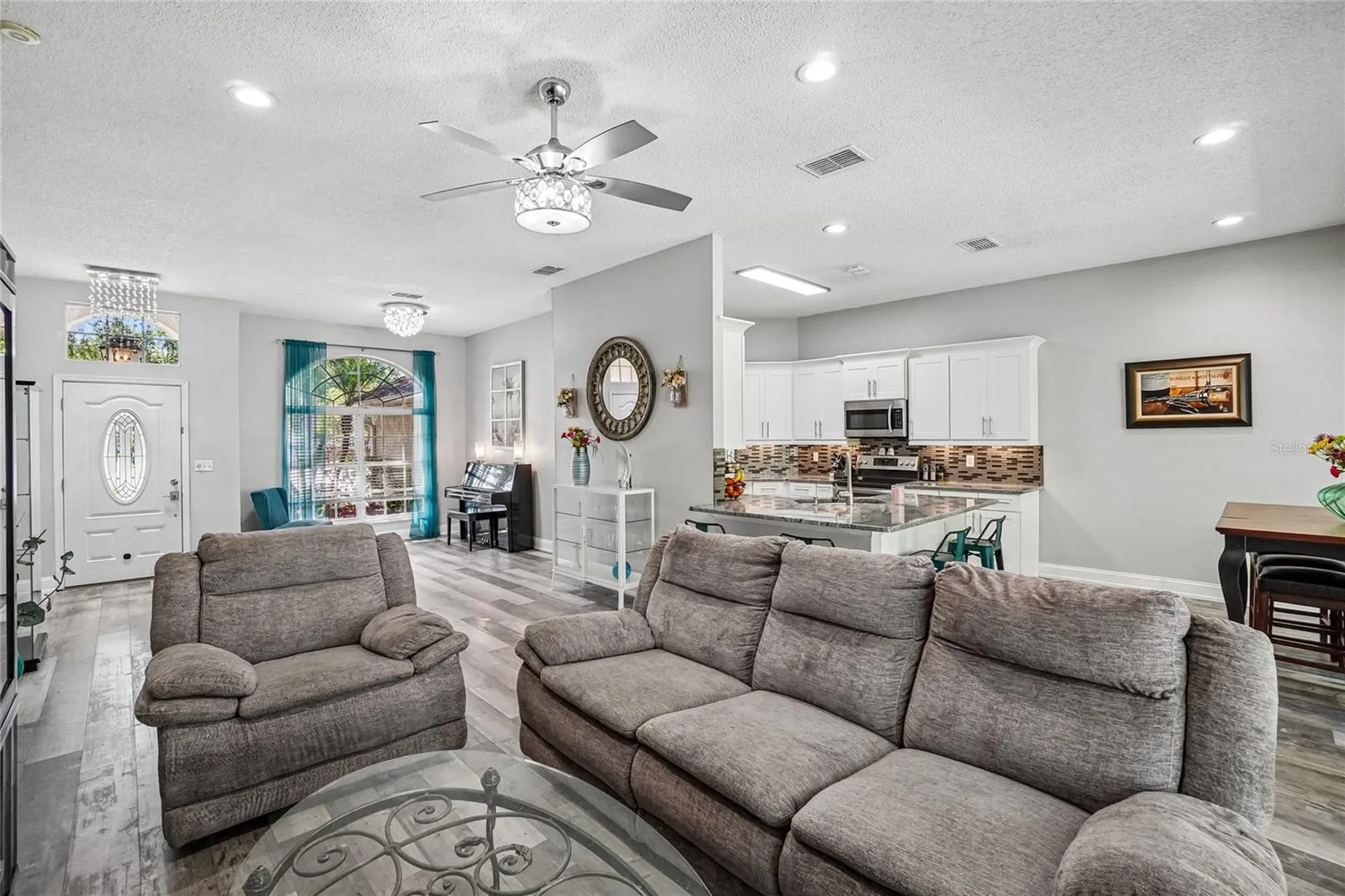 3319 Laurelwood Court Tarpon Springs FL 34688
