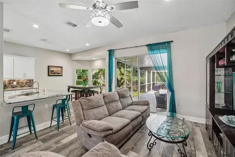 3319 Laurelwood Court Tarpon Springs FL 34688