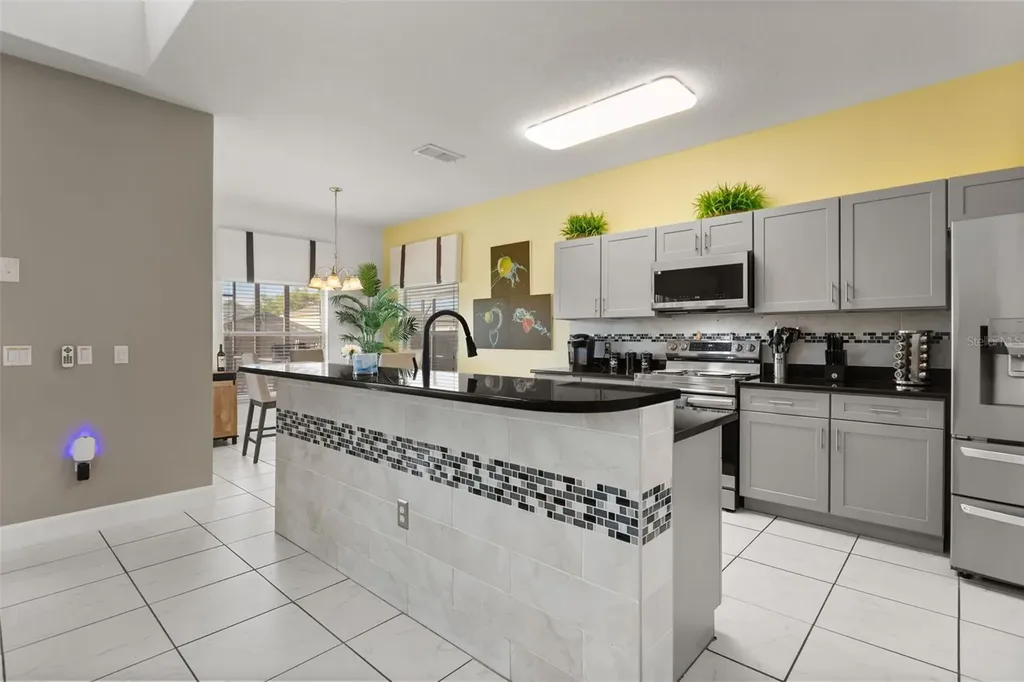 163 Highgate Park Boulevard Davenport FL 33897
