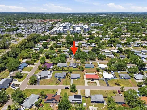 5548 Cedar Street NE St Petersburg FL 33703