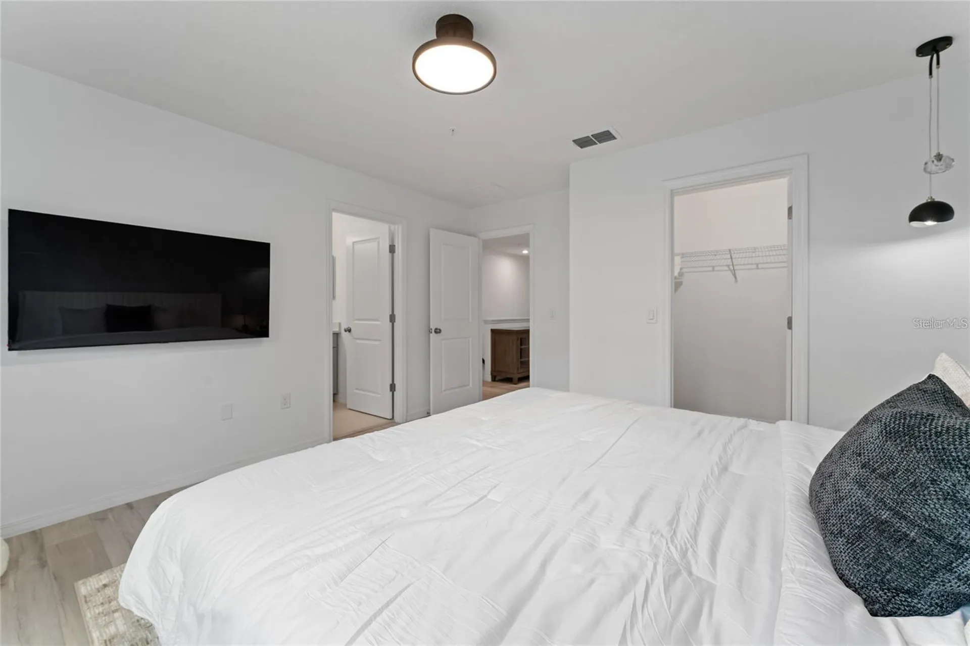 2125 Crystal Bell Street Orlando FL 32824