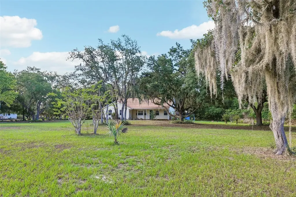 204 Jefferson Drive Lake Placid FL 33852