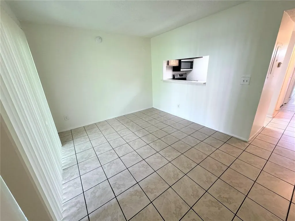 7177 E Bank Drive Tampa FL 33617