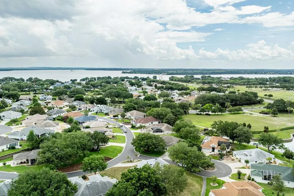 3370 Saint Lucia Court Tavares FL 32778