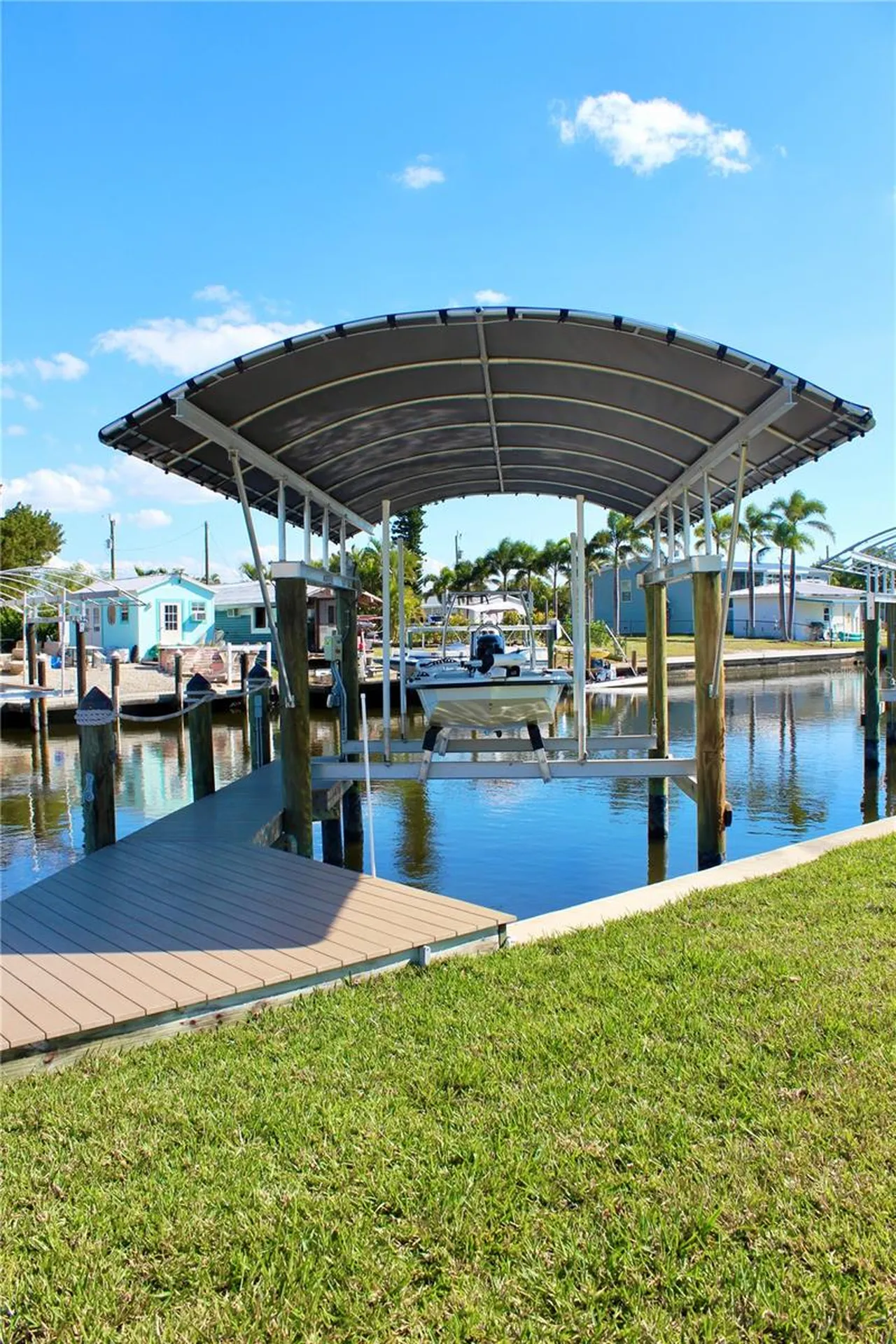 2744 Sanderling Court St James City FL 33956