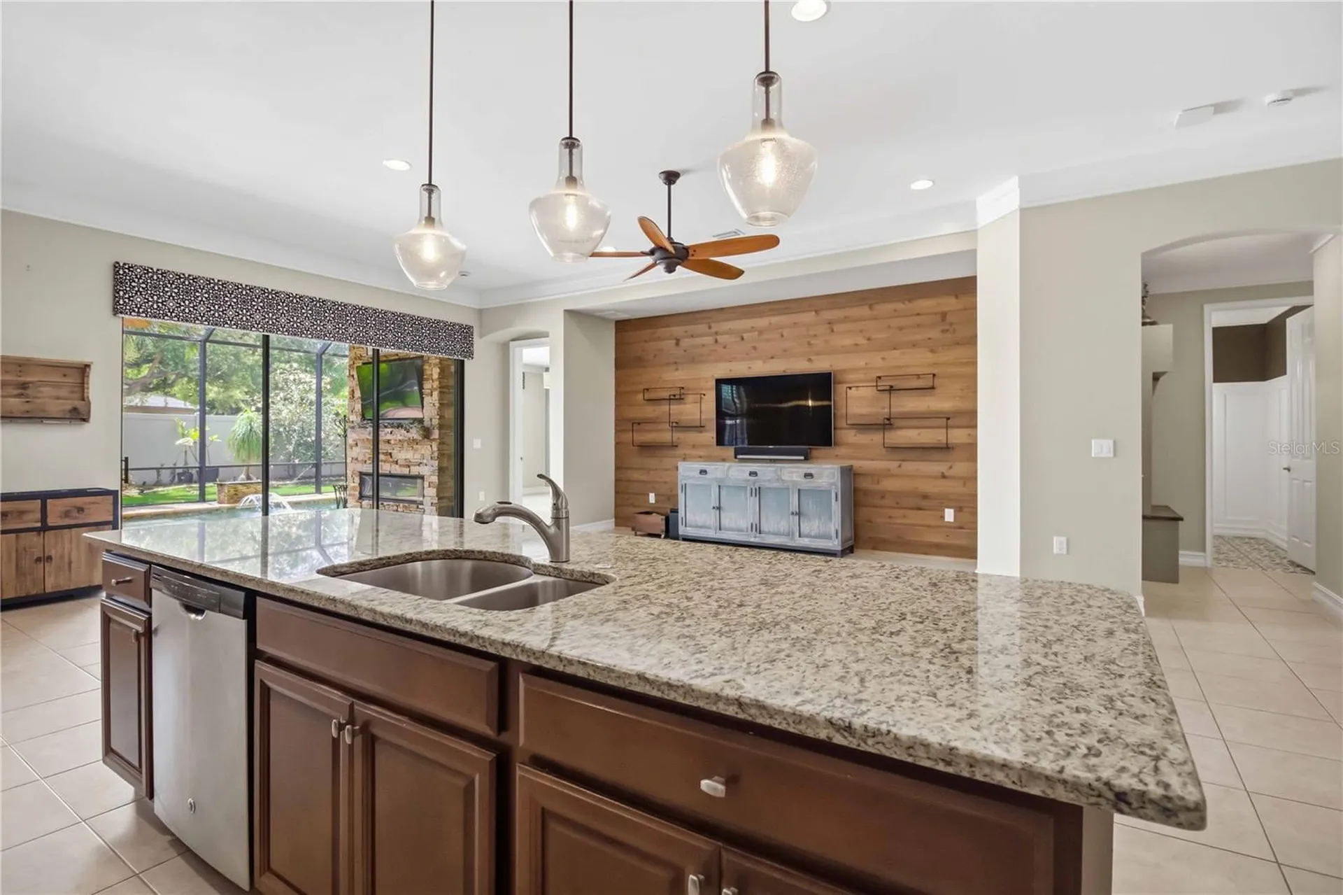 1090 Bradberry Drive Nokomis FL 34275