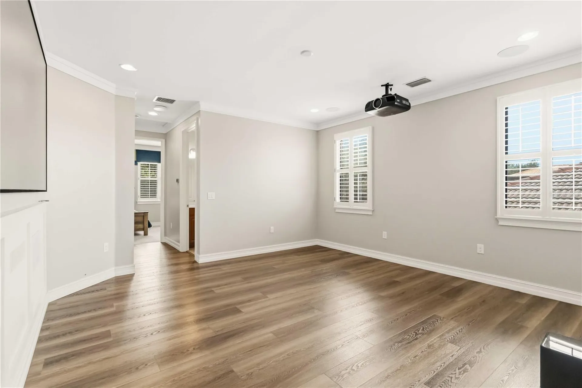 1090 Bradberry Drive Nokomis FL 34275