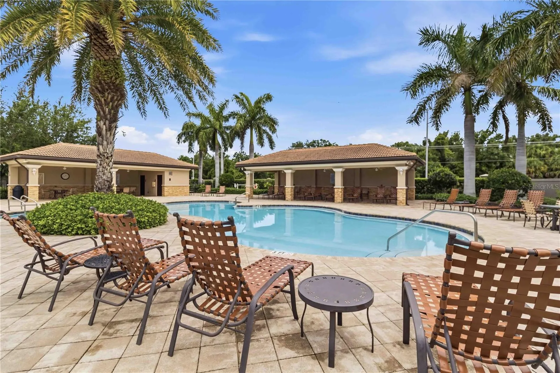 1090 Bradberry Drive Nokomis FL 34275