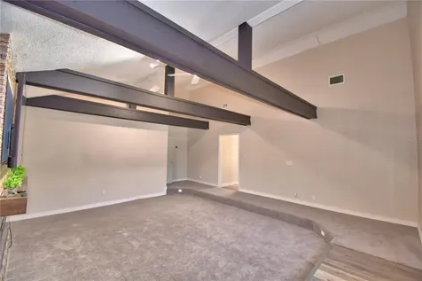 208 Center Street Auburndale FL 33823