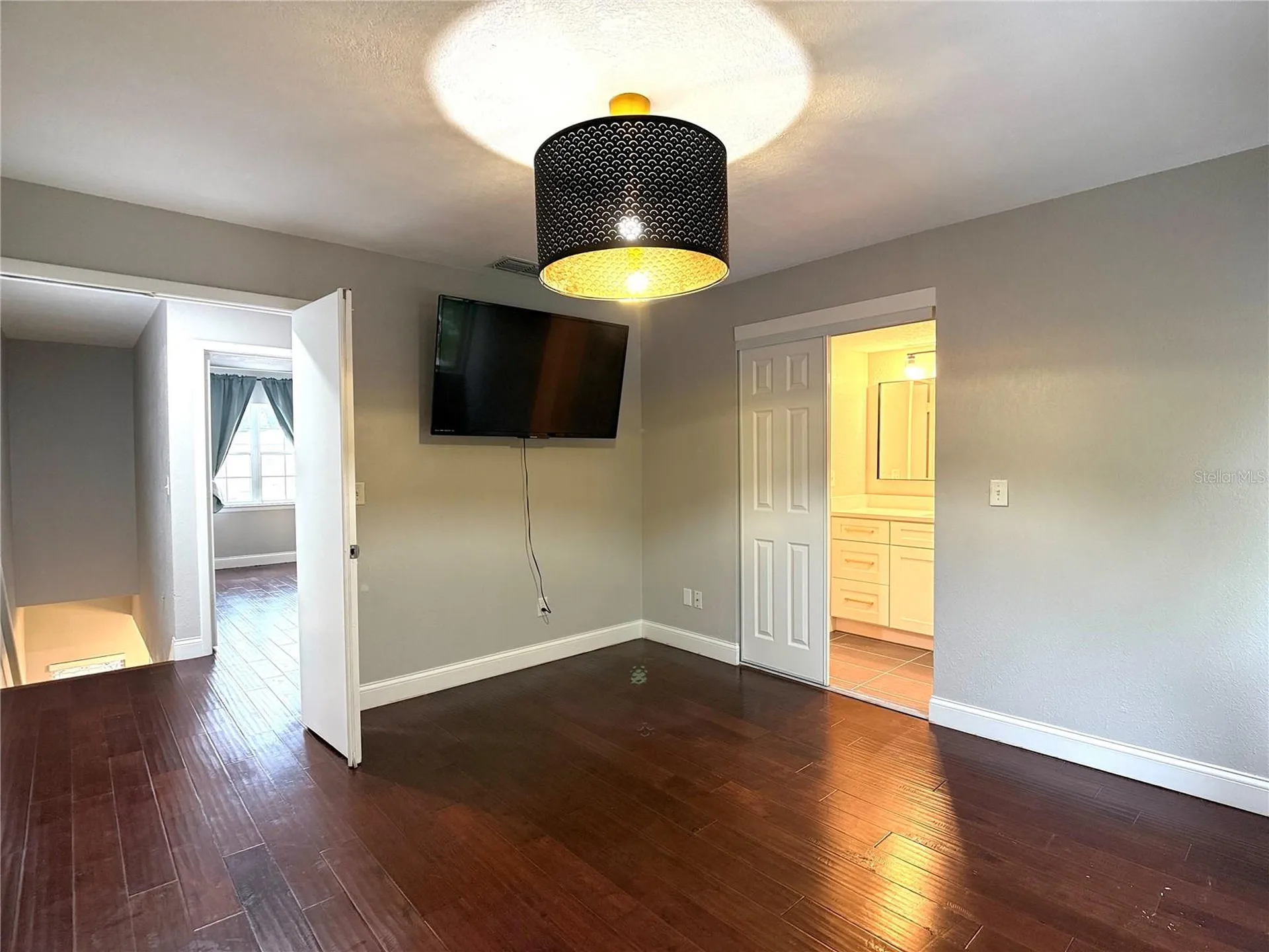 4815 Walden Circle Orlando FL 32811