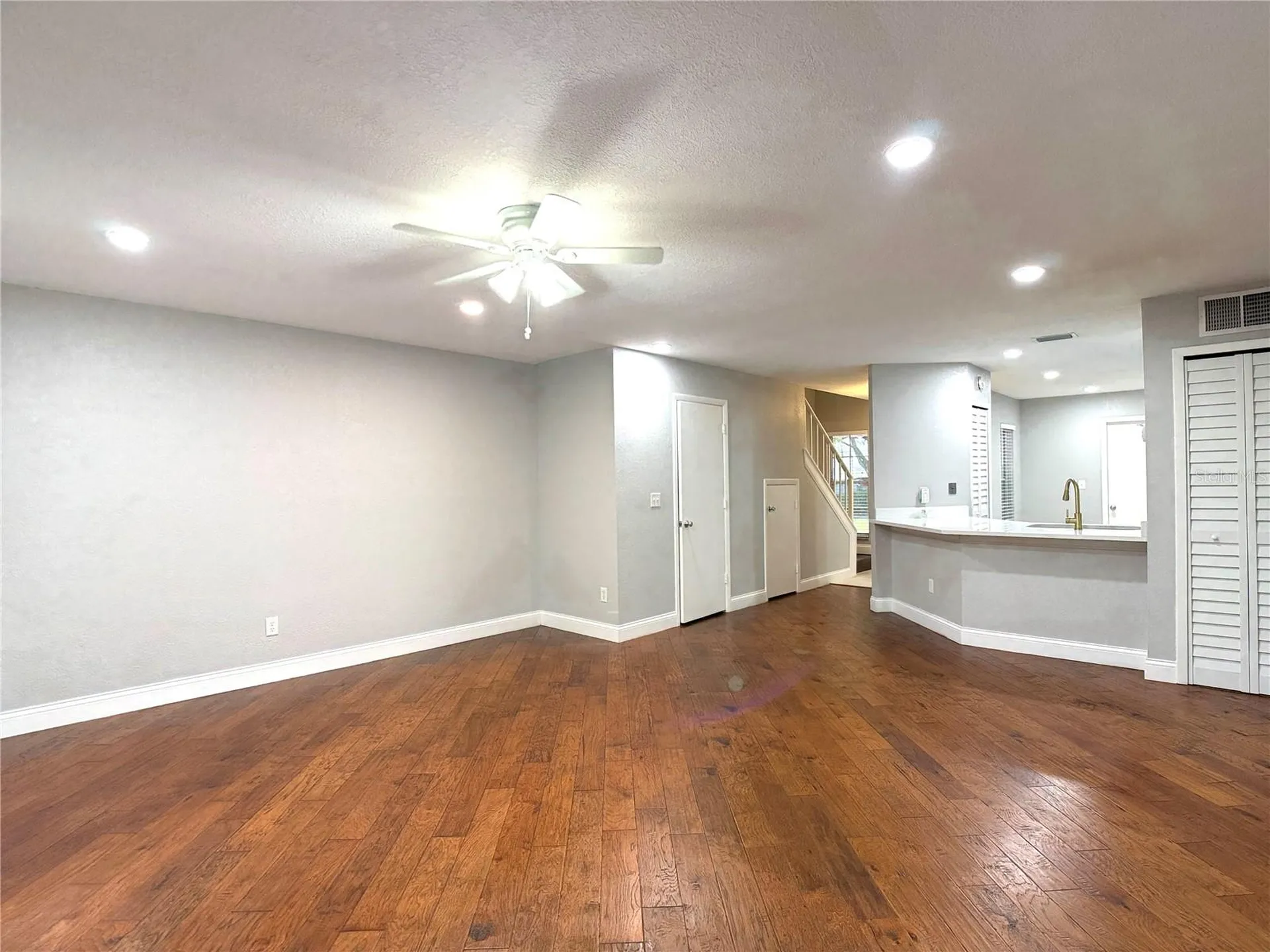 4815 Walden Circle Orlando FL 32811