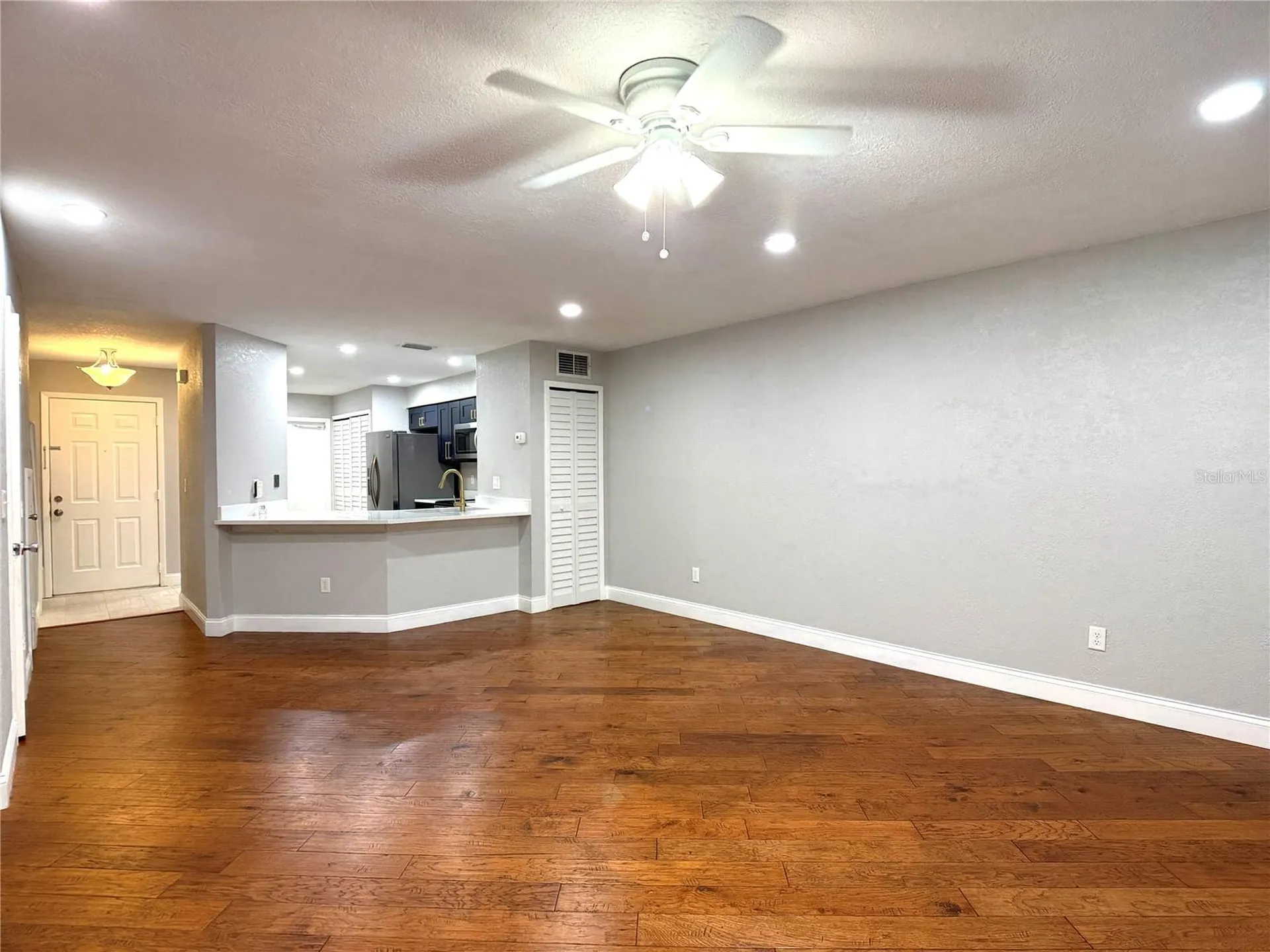 4815 Walden Circle Orlando FL 32811