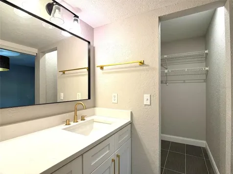 4815 Walden Circle Orlando FL 32811