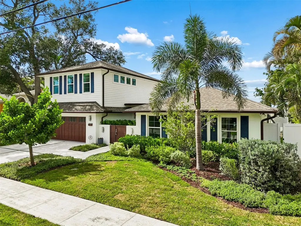 1907 Arrowhead Drive NE St Petersburg FL 33703