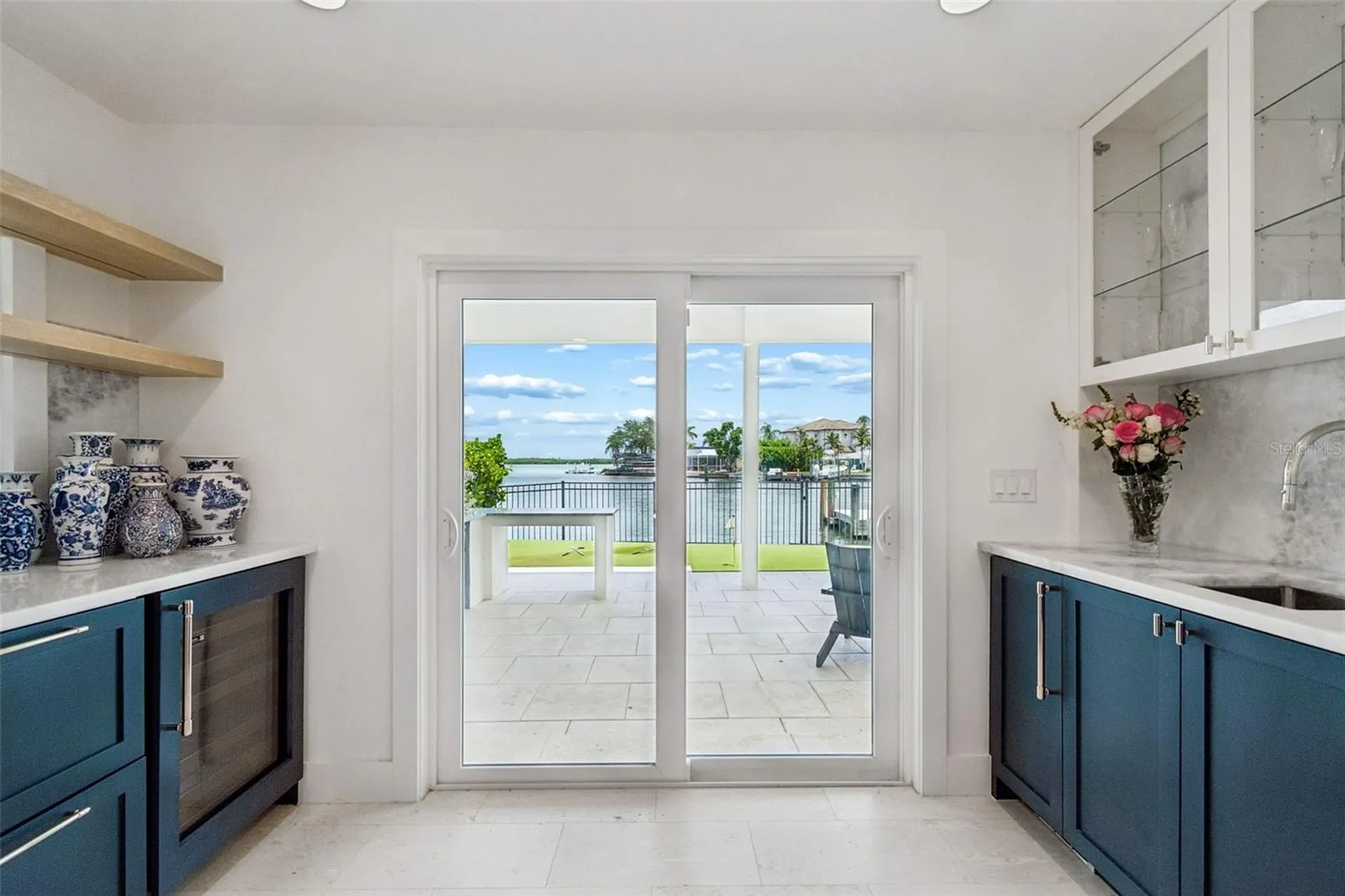 1907 Arrowhead Drive NE St Petersburg FL 33703