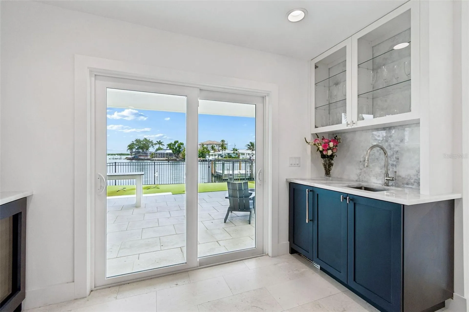 1907 Arrowhead Drive NE St Petersburg FL 33703