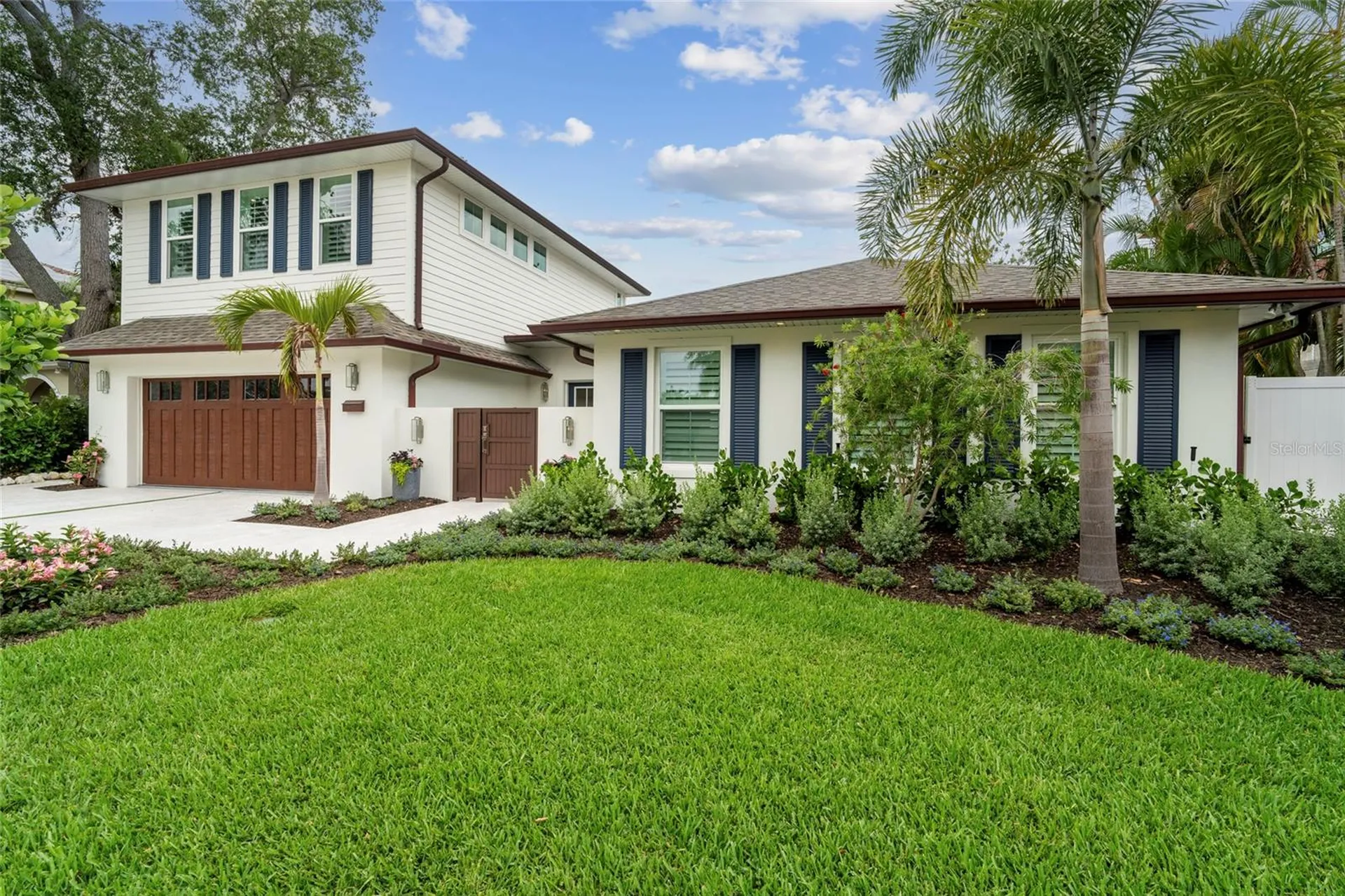 1907 Arrowhead Drive NE St Petersburg FL 33703