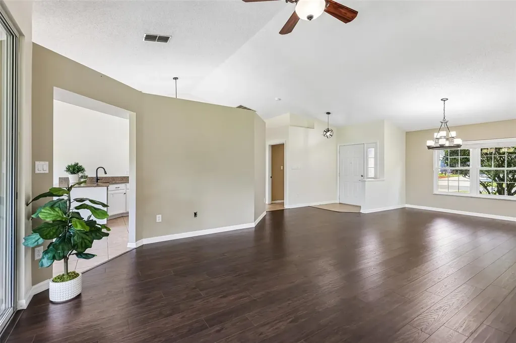 26234 Glen Eagle Drive Leesburg FL 34748