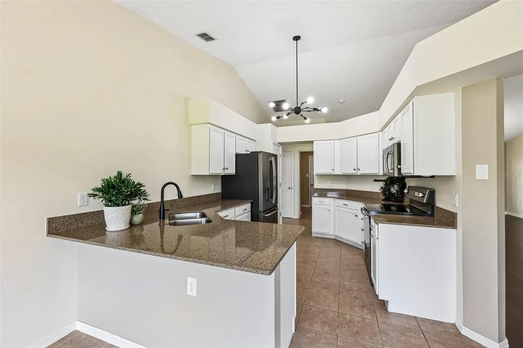26234 Glen Eagle Drive Leesburg FL 34748
