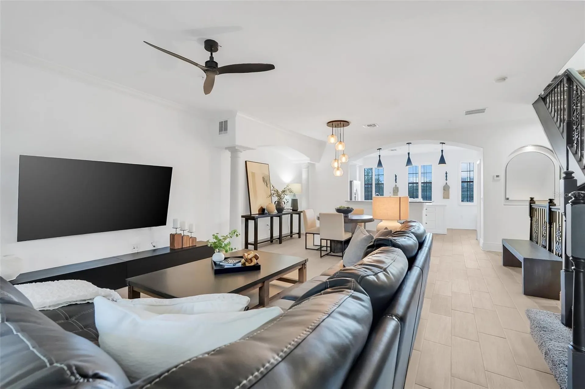 1631 Lakemont Avenue Orlando FL 32814