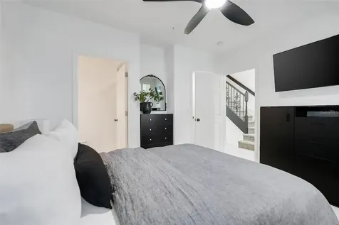 1631 Lakemont Avenue Orlando FL 32814