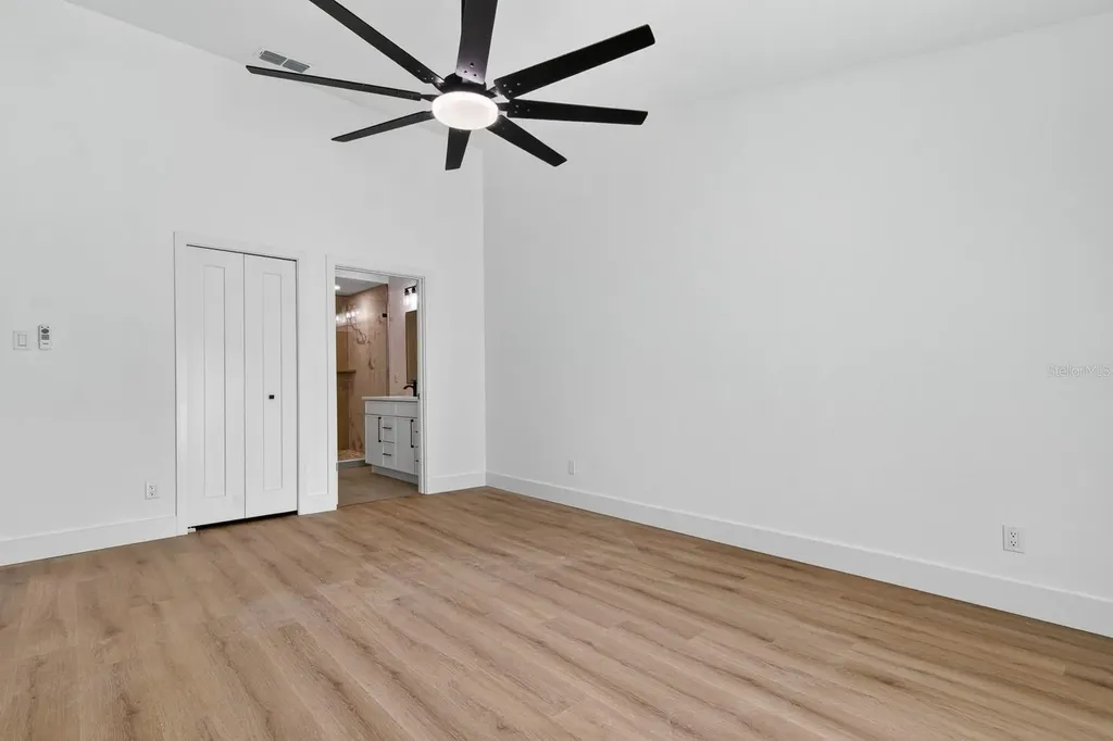 1043 Ridge View Lane Palm Harbor FL 34683