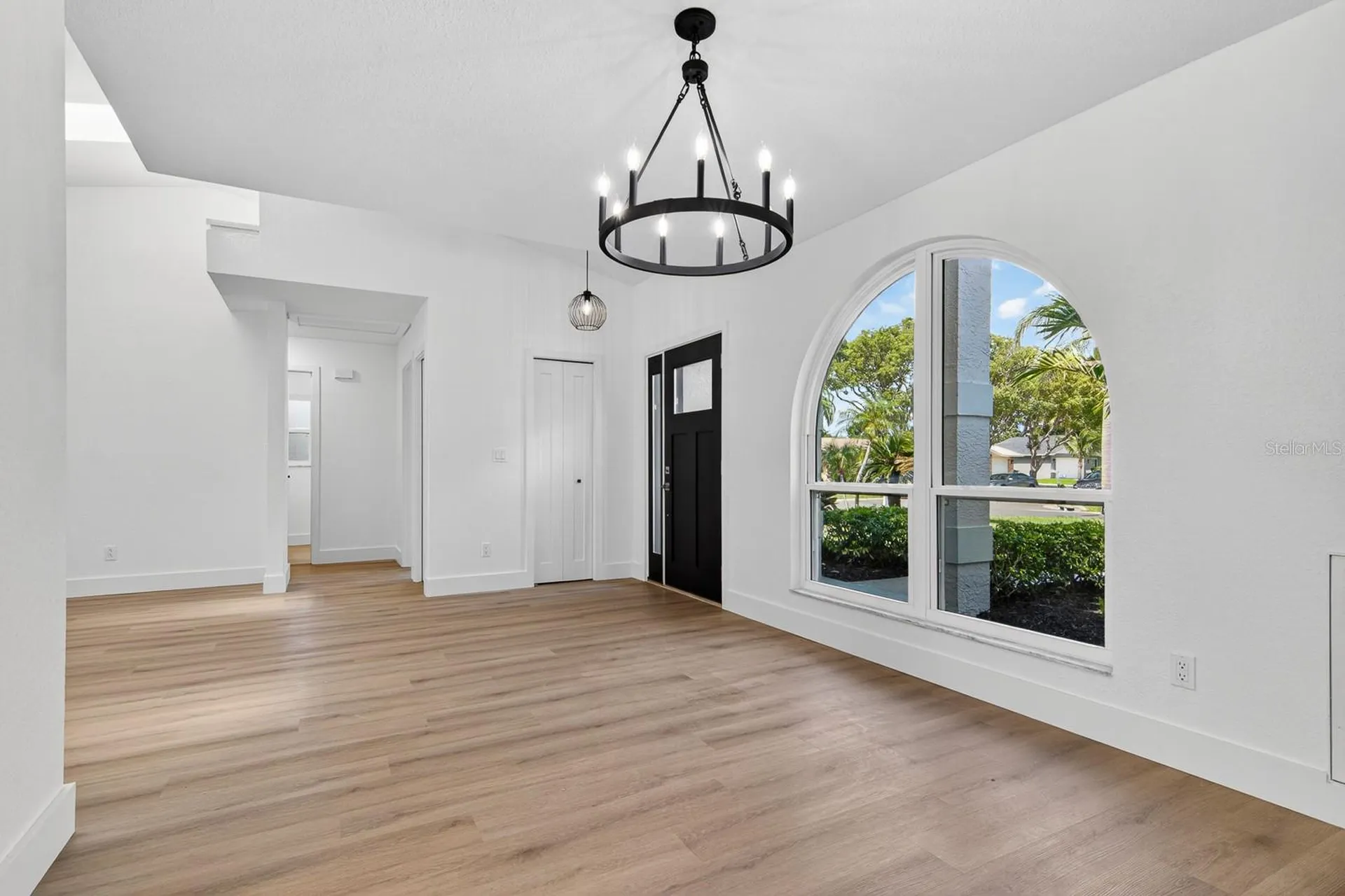 1043 Ridge View Lane Palm Harbor FL 34683