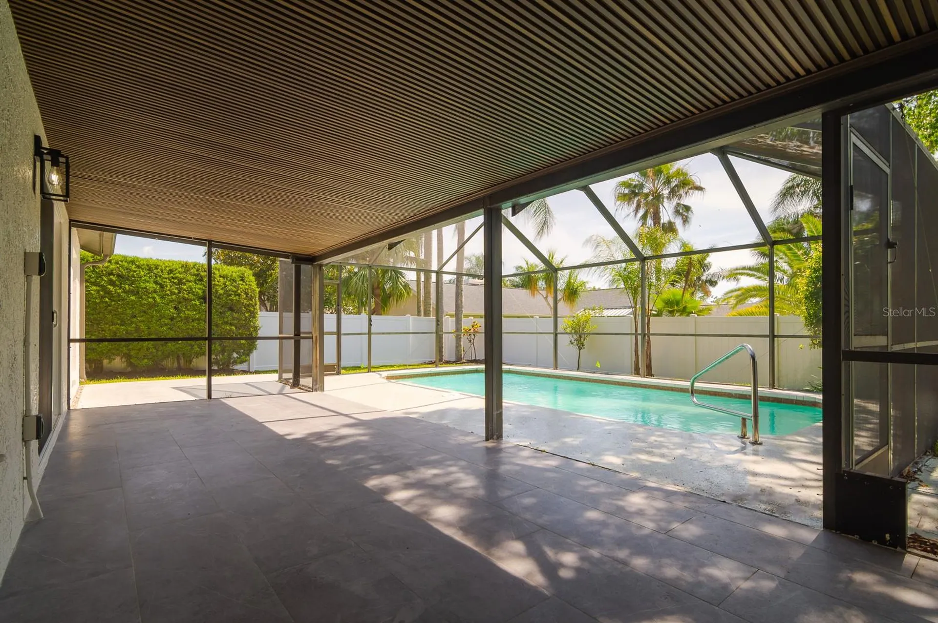 1043 Ridge View Lane Palm Harbor FL 34683