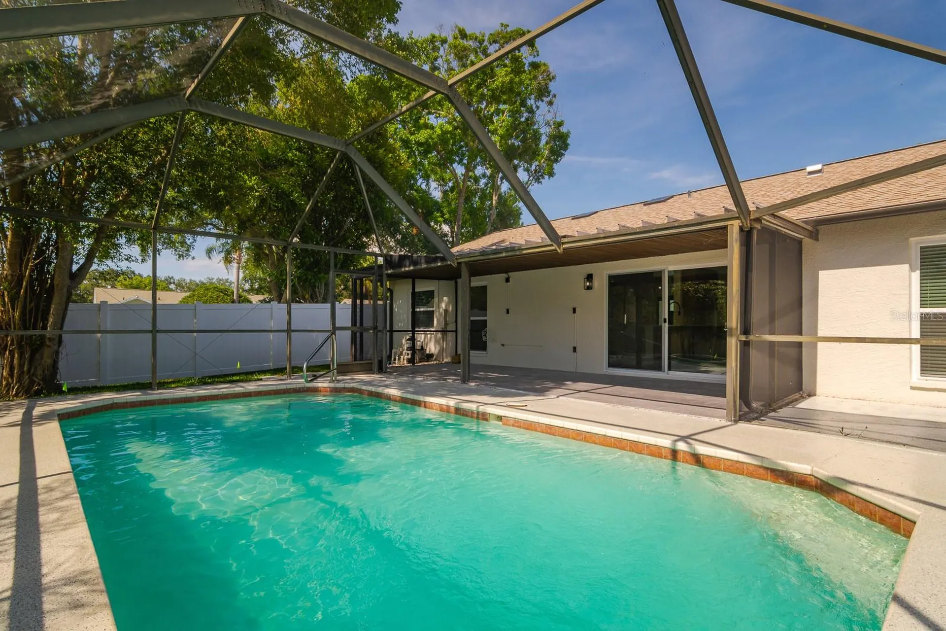 1043 Ridge View Lane Palm Harbor FL 34683