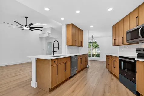 1043 Ridge View Lane Palm Harbor FL 34683