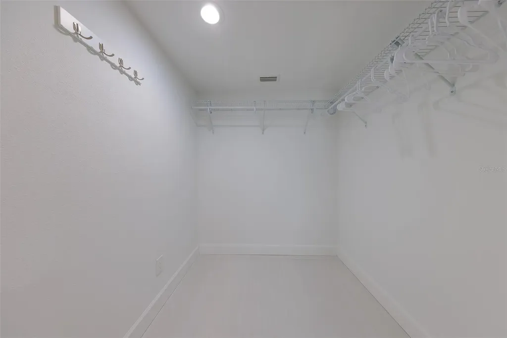 326 176th Avenue Circle Redington Shores FL 33708