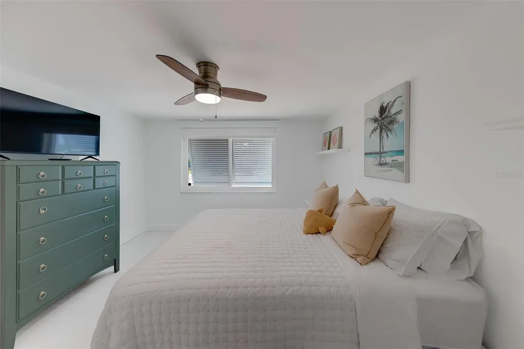 326 176th Avenue Circle Redington Shores FL 33708