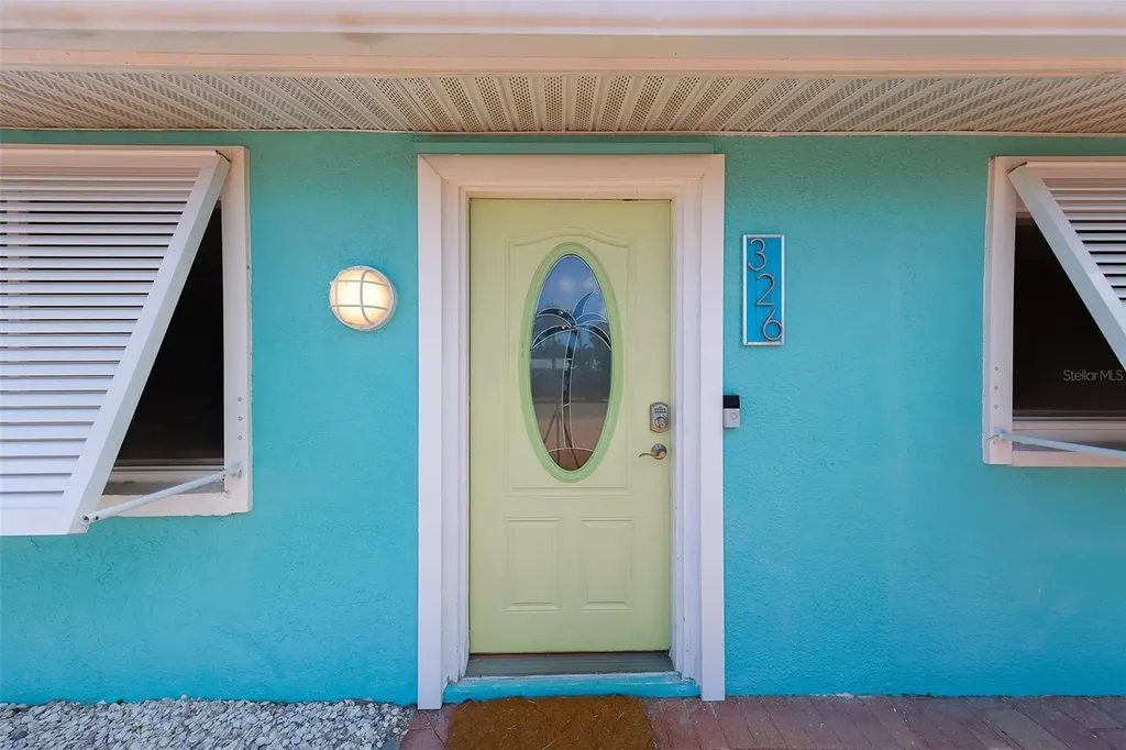 326 176th Avenue Circle Redington Shores FL 33708