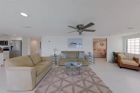 326 176th Avenue Circle Redington Shores FL 33708