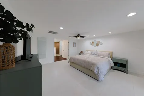 326 176th Avenue Circle Redington Shores FL 33708