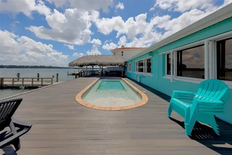 326 176th Avenue Circle Redington Shores FL 33708