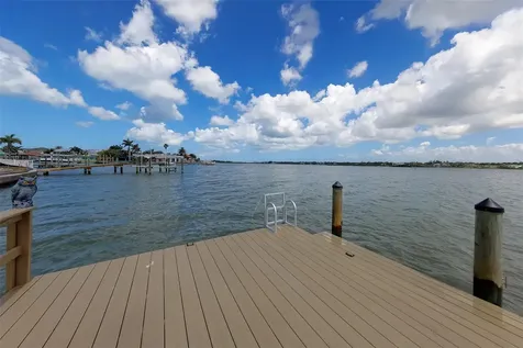 326 176th Avenue Circle Redington Shores FL 33708