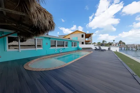 326 176th Avenue Circle Redington Shores FL 33708