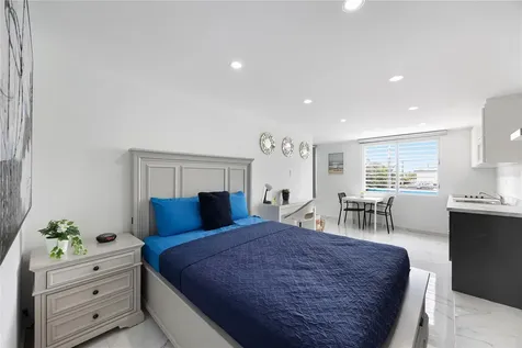 R1491 Paseo Dulcemar Levittown Lakes Toa Baja PR 00949