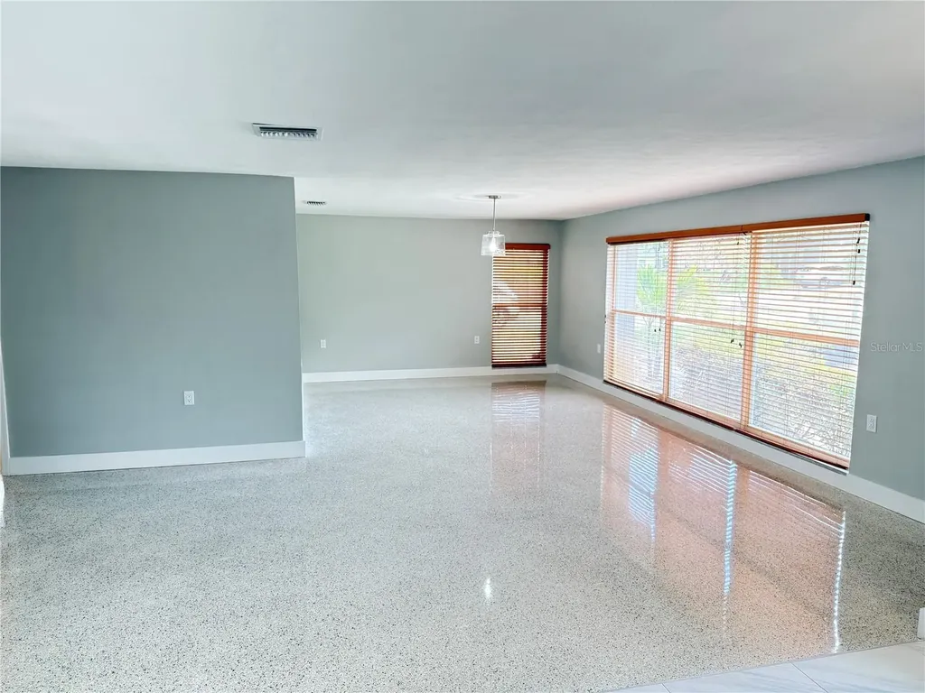 1634 Sheffield Drive Clearwater FL 33764
