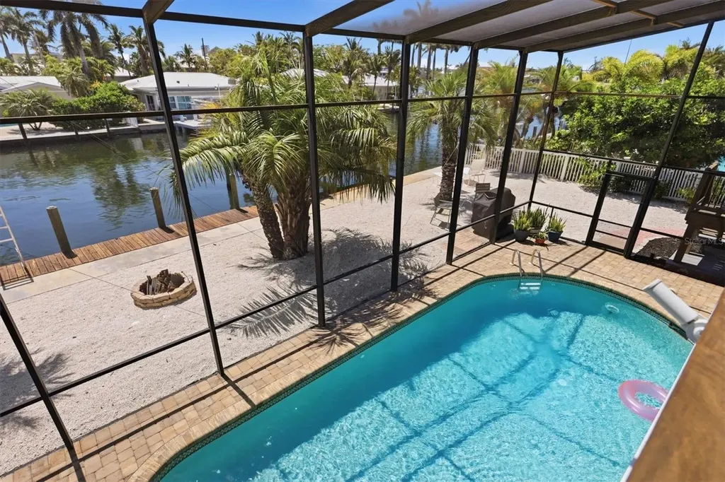 517 Kumquat Drive Anna Maria FL 34216