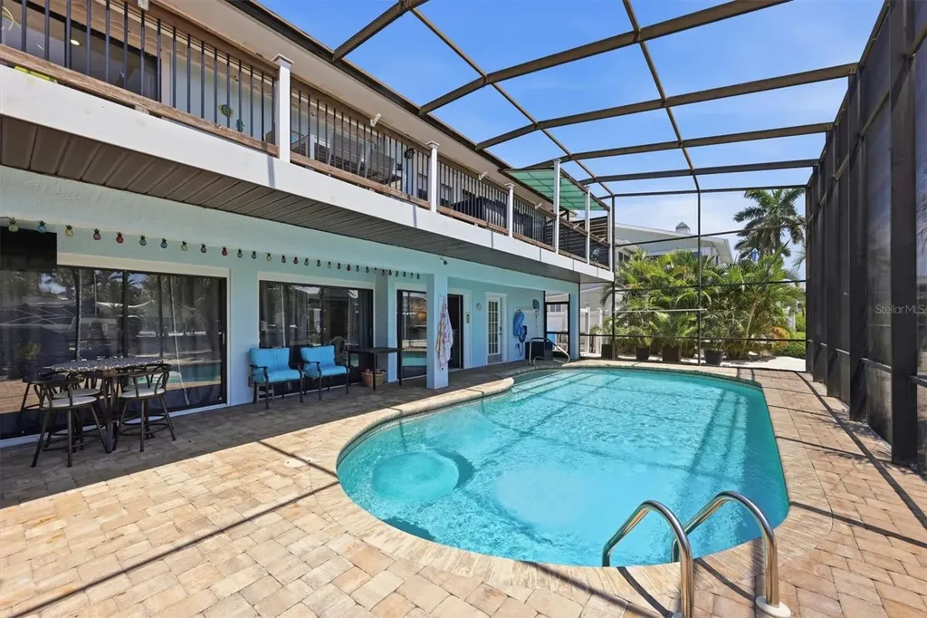 517 Kumquat Drive Anna Maria FL 34216
