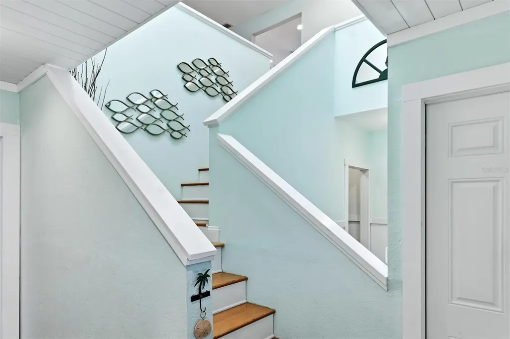 517 Kumquat Drive Anna Maria FL 34216
